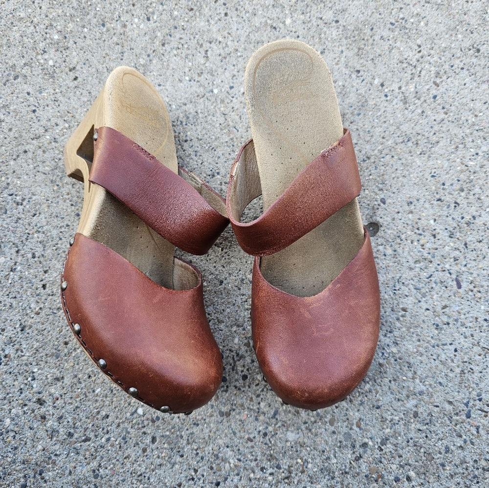 Dansko Brown Leather Sandals